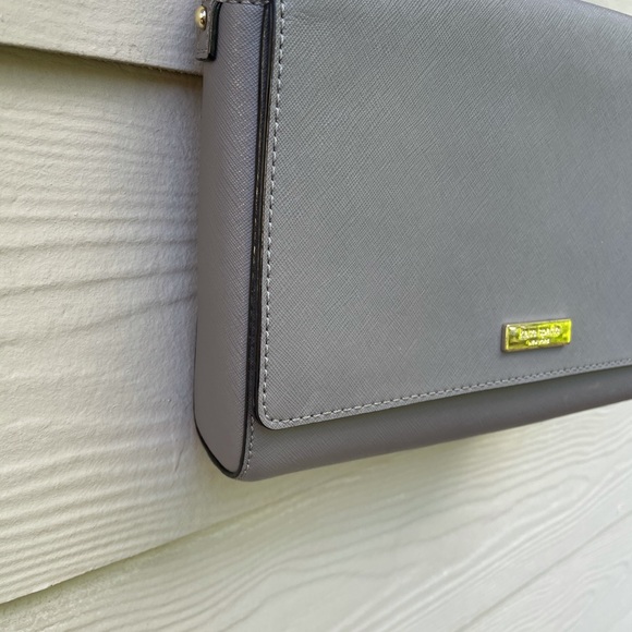 Kate Spade Tilden Place Alek Crossbody - Picture 4 of 13